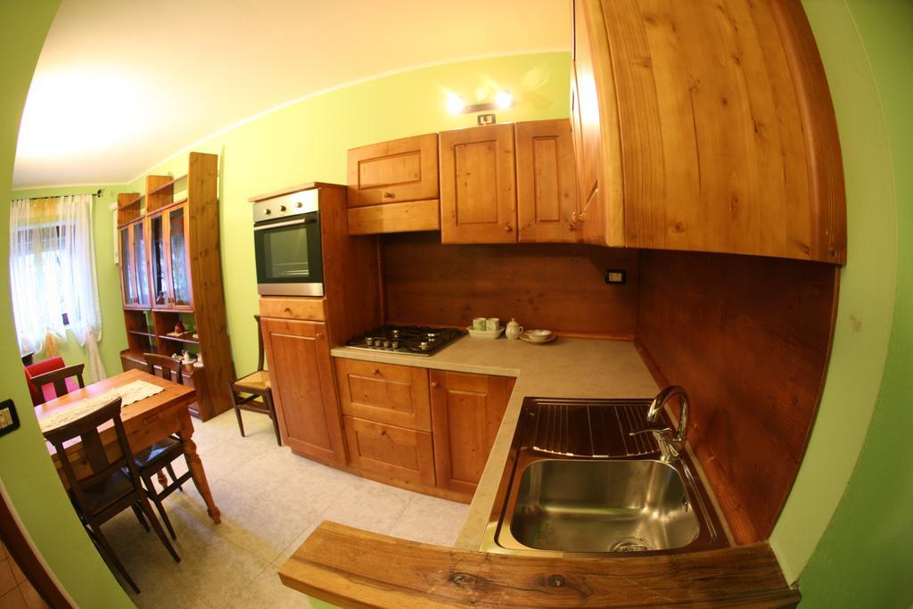 Maison Cassius Issogne Bagian luar foto