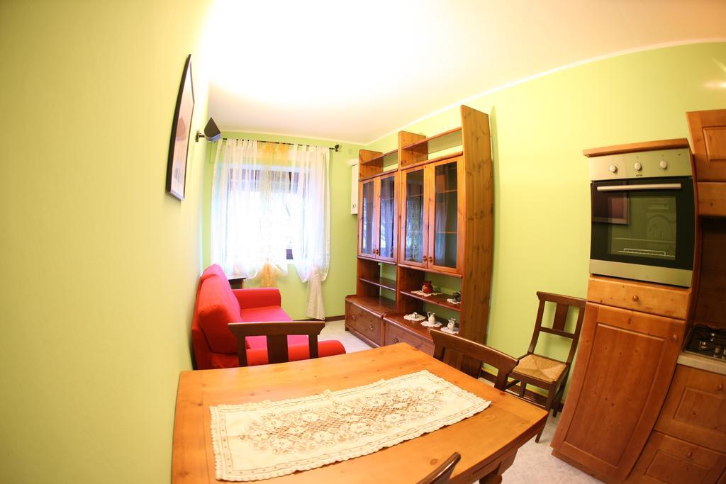 Maison Cassius Issogne Bagian luar foto