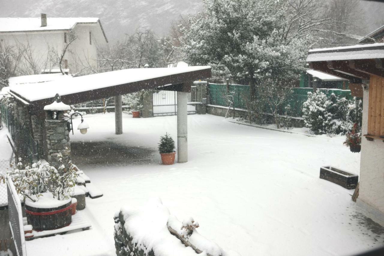Maison Cassius Issogne Bagian luar foto